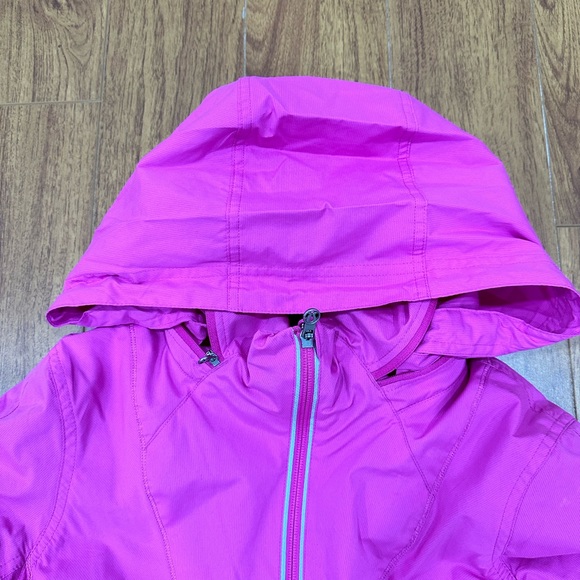 Lululemon Run: Hustle Jacket - Picture 5 of 8